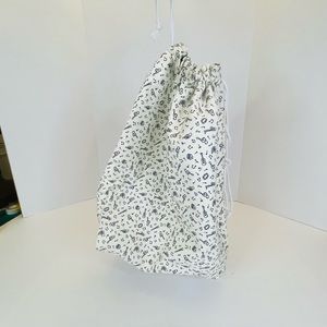 Music Themed Cloth Drawstring Bag / Tote / Travel Bag